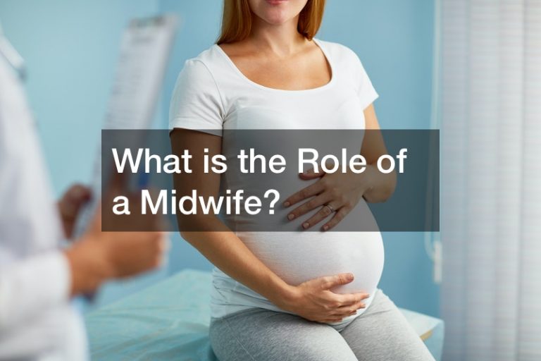 What is the Role of a Midwife?